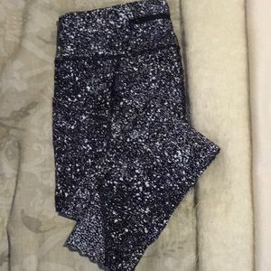 Lululemon Capri Leggings